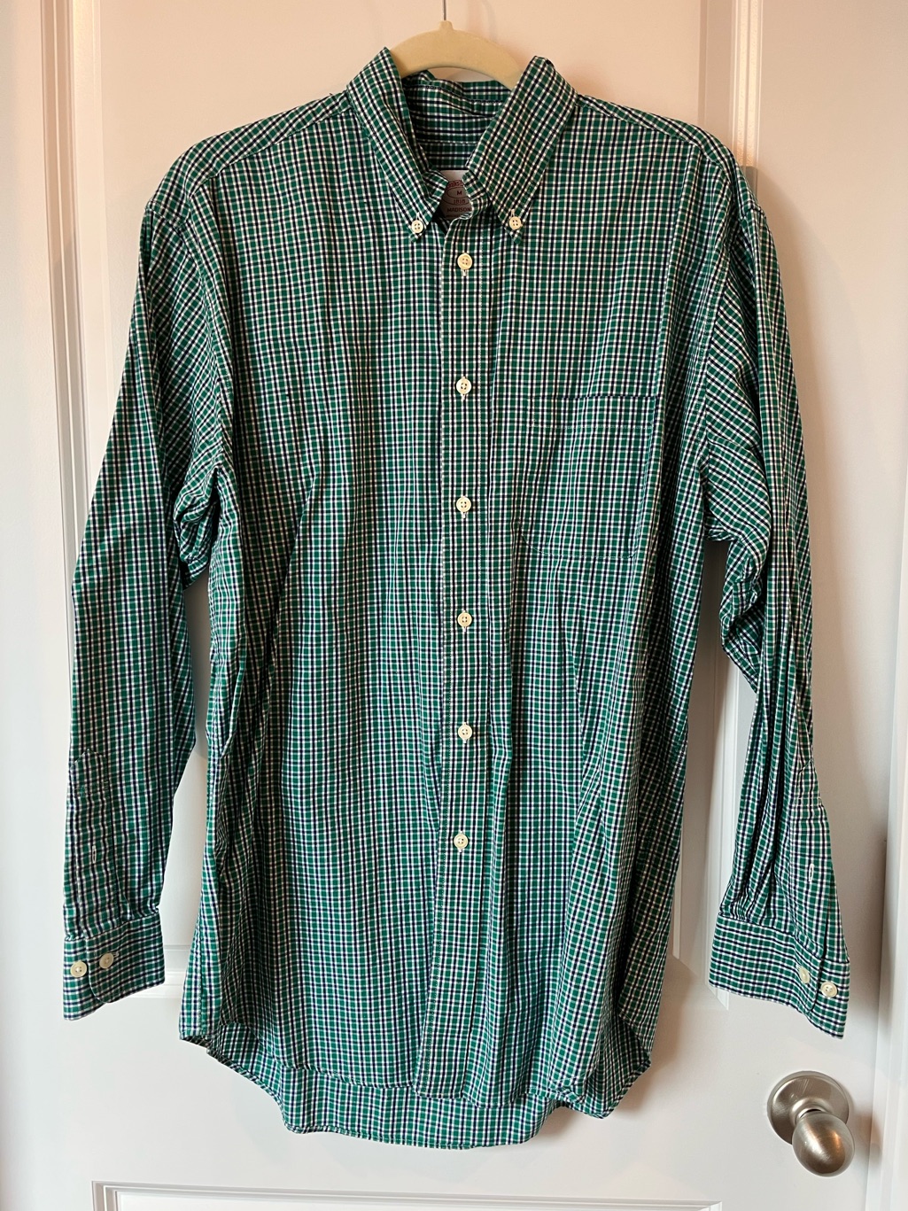 Brooks Brothers Men’s Medium Navy And Green Plaid Long Sleeve Button Down